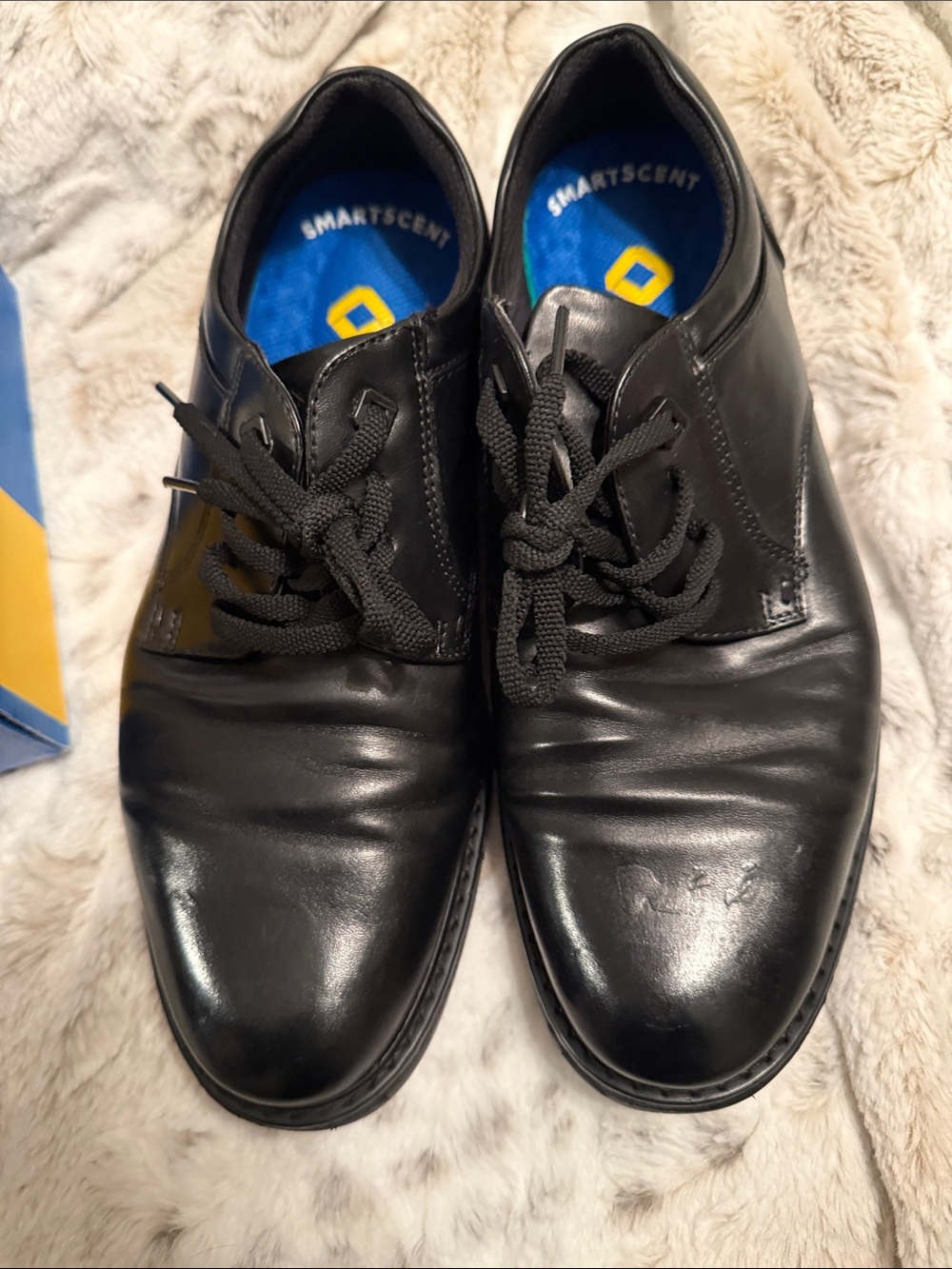 Nunn Bush Men’s 8 1/2 Plain Toe Oxford with Memory Foam and Slip Resistant Sole